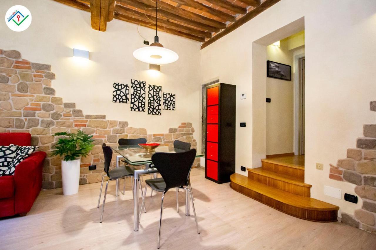 Antica Piazza Apartment By Tuscanywego Lucca Buitenkant foto