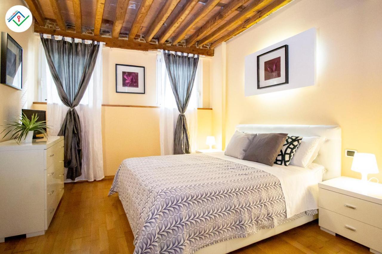 Antica Piazza Apartment By Tuscanywego Lucca Buitenkant foto